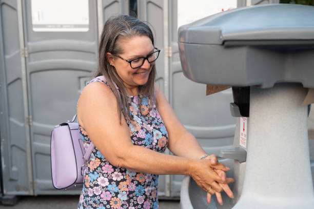 Affordable portable toilet rental in Mendota Heights, MN
